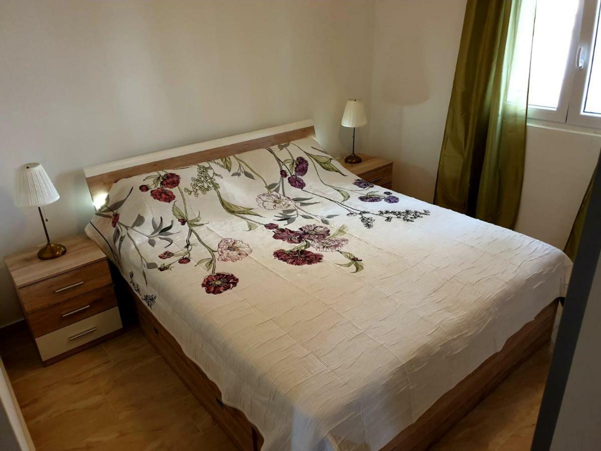 Paras Zečevo Exterior foto